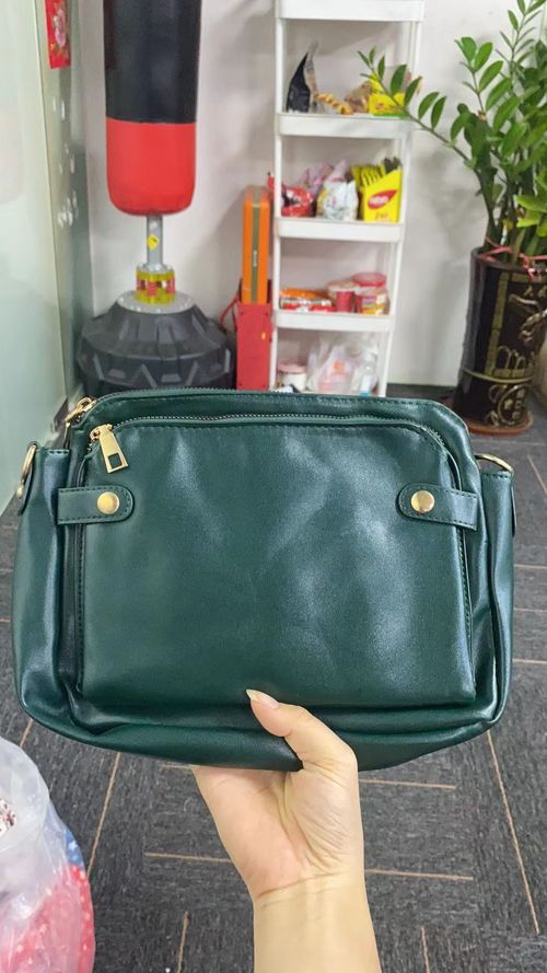 Crossbody Leather Shoulder Bags and Clutches