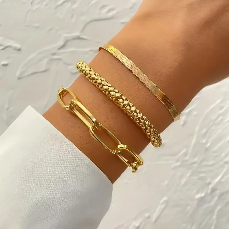 Trendy European And American Accessories: Hot-selling Multi-layer Snake Bone Chain Bracelet Set, Creative Vintage 3-piece Golden Chain Bracelet For Women