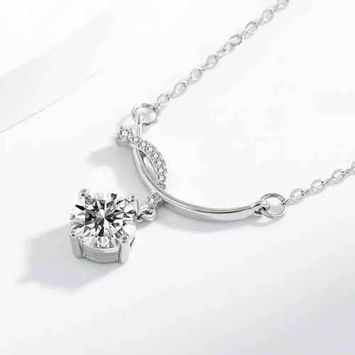 Elegant 925 Sterling Silver Twist Design Pendant Necklace – Minimalist Light Luxury Jewelry for Women