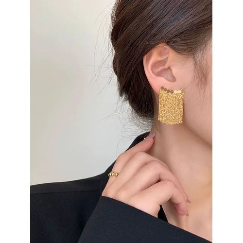 Fahion 925 Silver Post Unique Metal Arc Tassel Stud Earrings for Women – Fashionable and Elegant Boutique Design