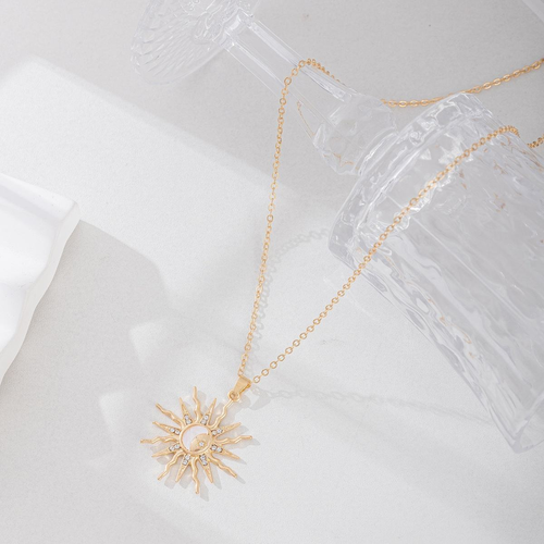 Alloy Sun Necklace