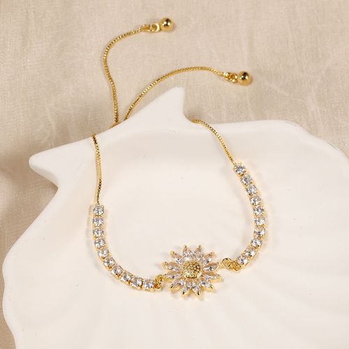 Simple rotatable sunflower copper-plated zircon bracelet, a light luxury and high-end accessory, jewelry