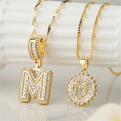 2-Piece Set 14K Gold-Plated Initial Pendant Necklace with Zircon Gemstones – A Stylish Unisex Accessory Ideal for Parties & Birthdays and Also a Thoughtful Personalized Gift