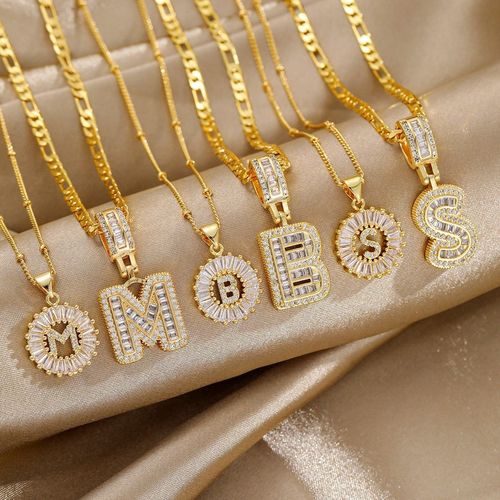 2-Piece Set 14K Gold-Plated Initial Pendant Necklace with Zircon Gemstones – A Stylish Unisex Accessory Ideal for Parties & Birthdays and Also a Thoughtful Personalized Gift