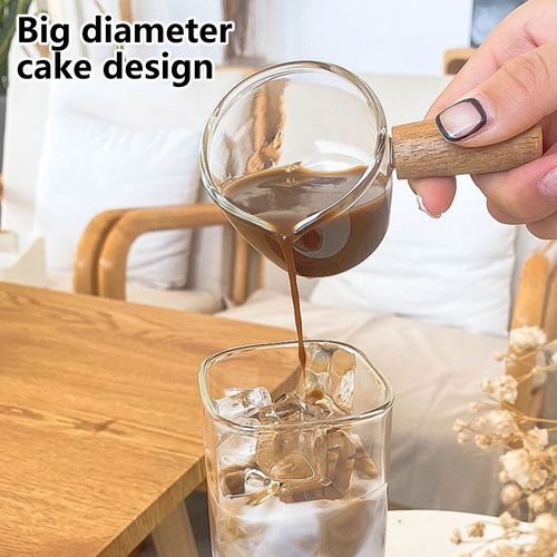 Modern-style rectangular glass cup glass coffee cup with a straw