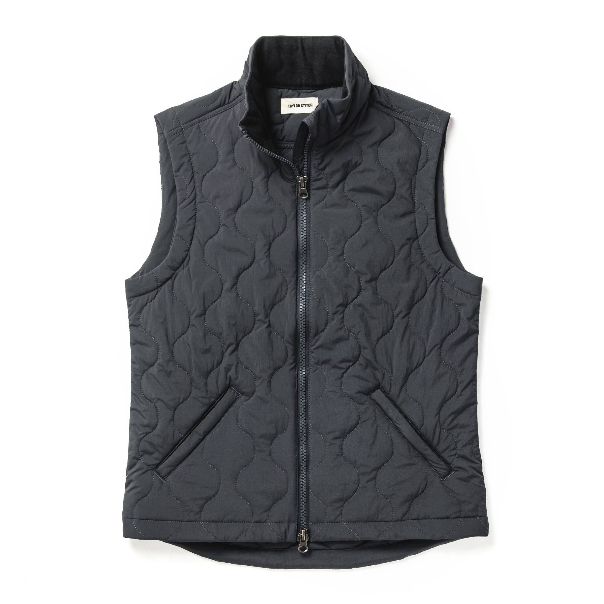 Naeec Vertical Vest in Charcoal