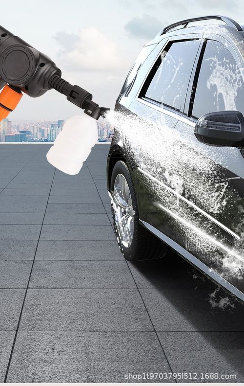 6-in-1 nozzle car wash pressure washer with spray gun, folding hose, and lithium battery.