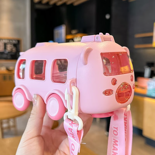 🎁Best Gifts for Children—🚌Portable Water Cup in Bus