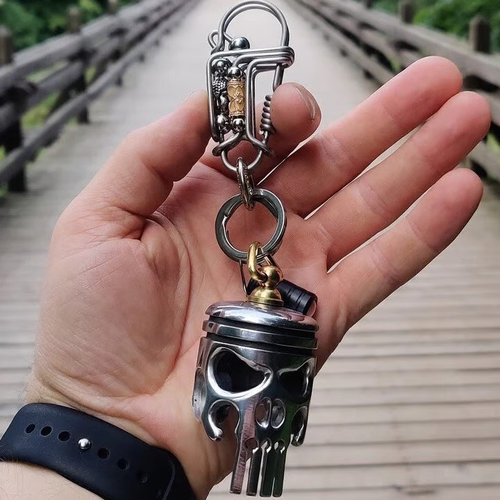 Piston art skull keychain （pendantflashlight）