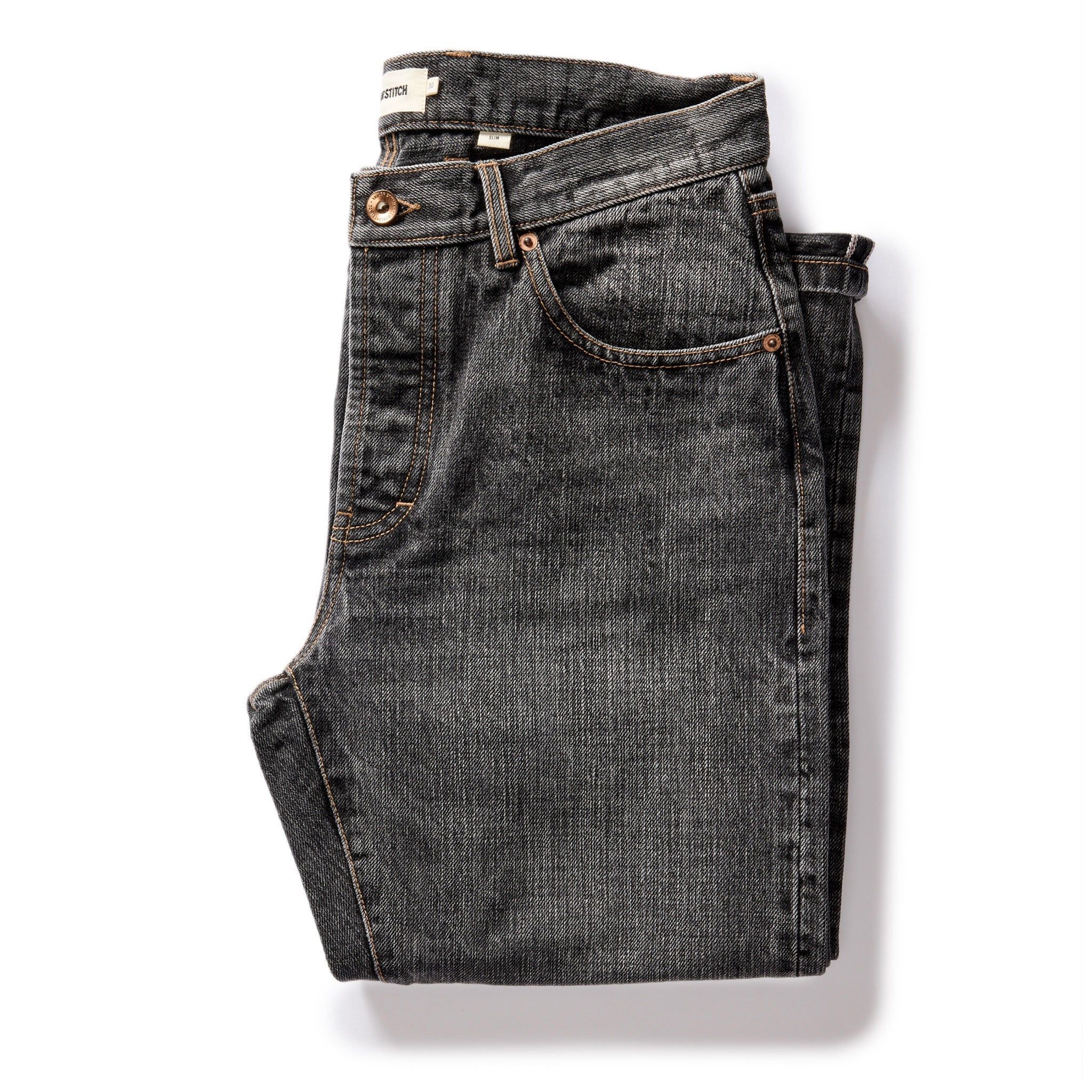 Auece Slim Jean in Black 1-Year Wash Selvage Denim