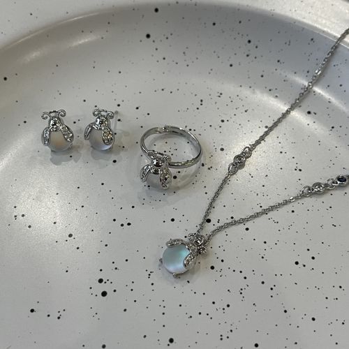 Glowworm Moonstone Necklace Earrings Ring