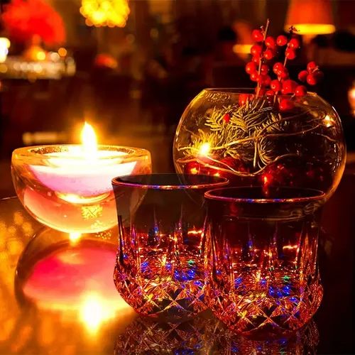 Flash Light Up Cups -2 pcsAutomatic Water Activated LED Glowing