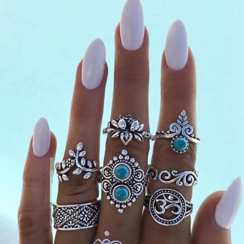 Women's silver ring suit