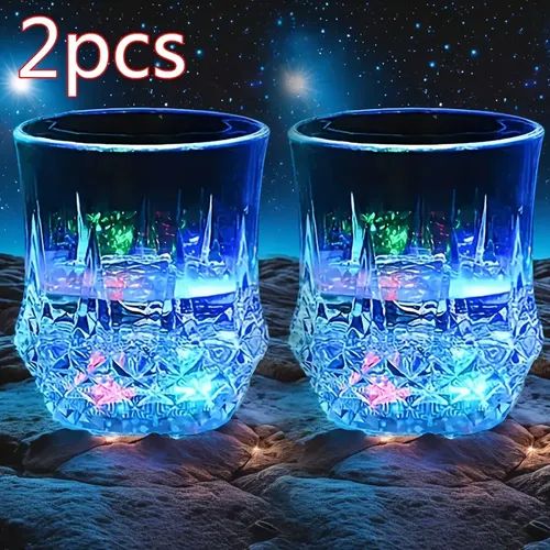 Flash Light Up Cups -2 pcsAutomatic Water Activated LED Glowing
