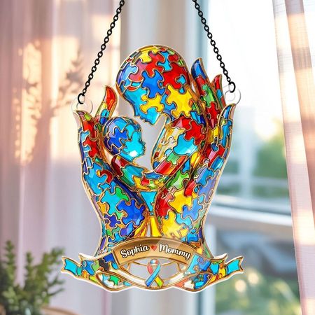 Suncatcher personalizzato per la consapevolezza dell'autismo in vetro colorato | Nome personalizzato ornamento mamma e bambino