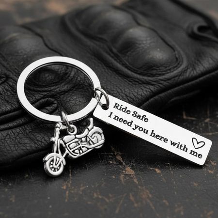 Portachiavi per moto personalizzato-Guida sicuro Ho bisogno di te qui con me-Regalo per motociclisti