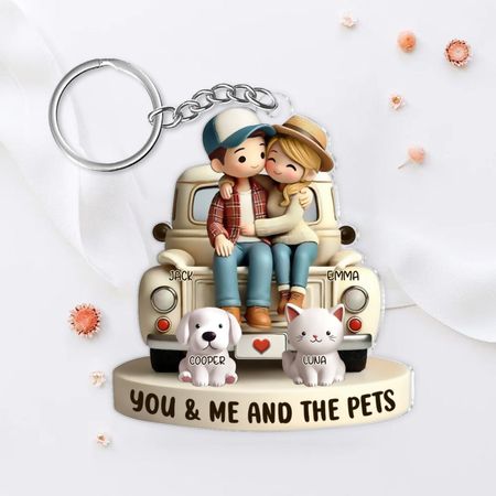 Valentine's DayCustom-Couple and Pet Cartoon Acrylic Keychain – DIYTREE