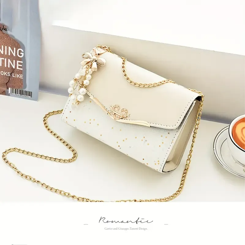 Fashionable Women'S Flip Metal Chain, Tassel Pendant Decoration Shoulder Bag