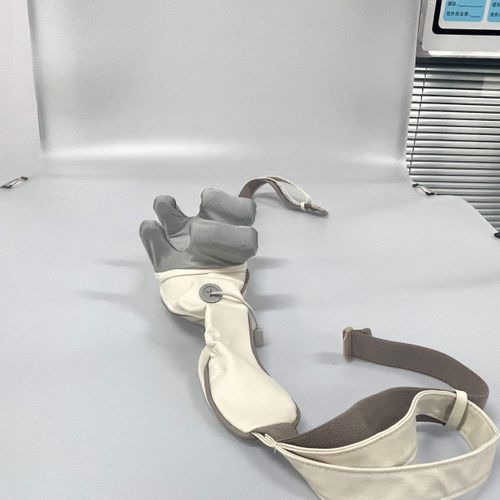 Ergonomic shoulder and neck massager