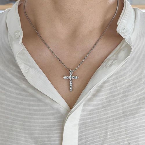 Multifunctional zircon-encrusted jewelry, full-diamond cross stainless steel pendant necklace.