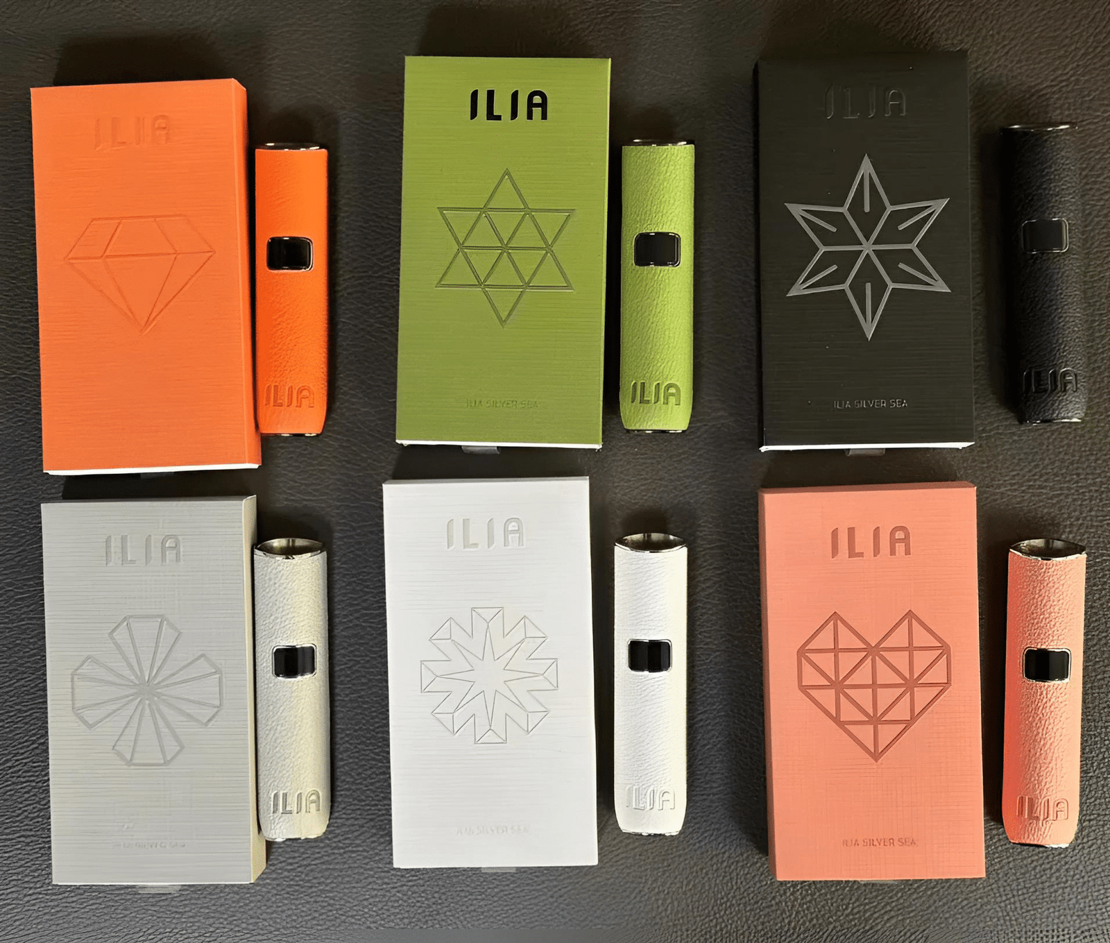 ILIA主機哩啞皮革風煙桿適配悅刻Relx一代煙彈 穩定輸出搭配Type C，霧化節奏更容易抓到
