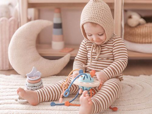 UFO Silicone Pulling Toy