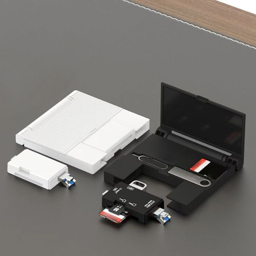 7-in-1 Multifunctional Card Reader
