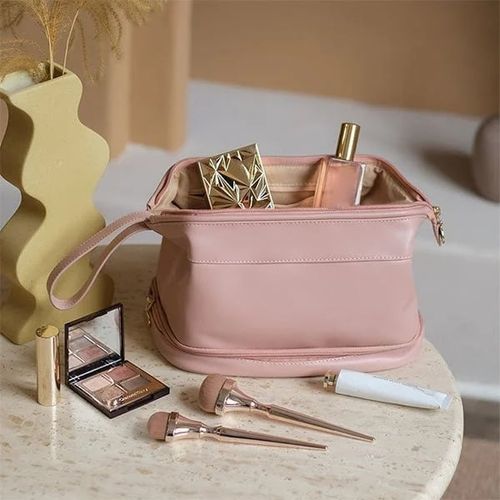 cosmetic bag