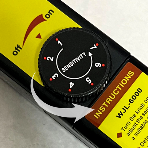 Halogen Leak Detector