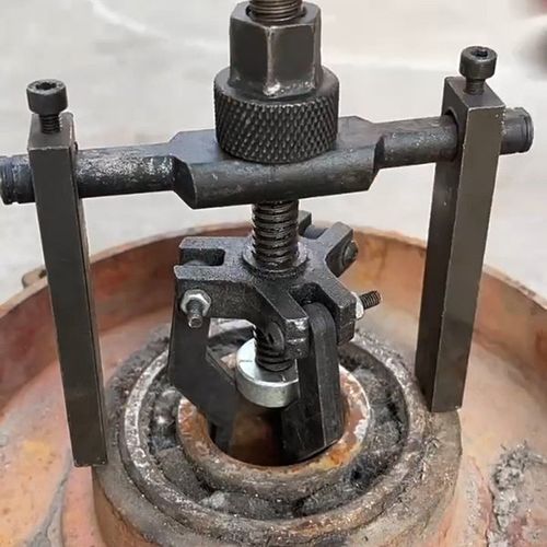 Bore Puller Tool