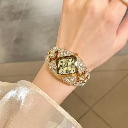 Women's Retro Quartz Watch with Sparkling Rhinestones