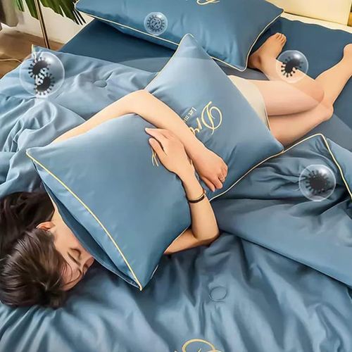 Simple Ice Silk Quilt(200*230cm)