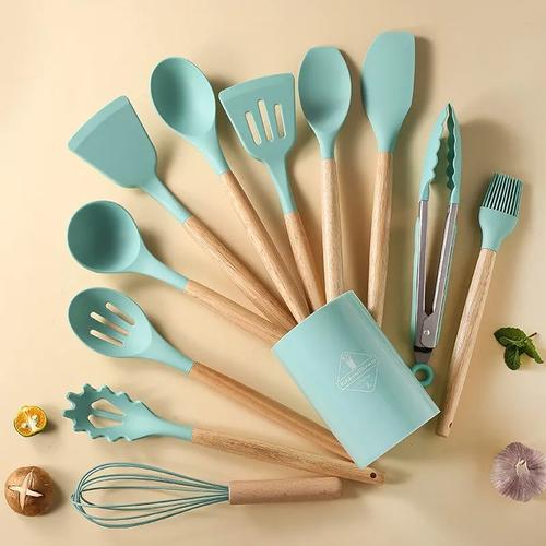 12Pcs-Set Wooden Handle Silicone Kitchen Utensils With Storage Bucket High Temperature Resistant And Non Stick Pot Spatula Spoon