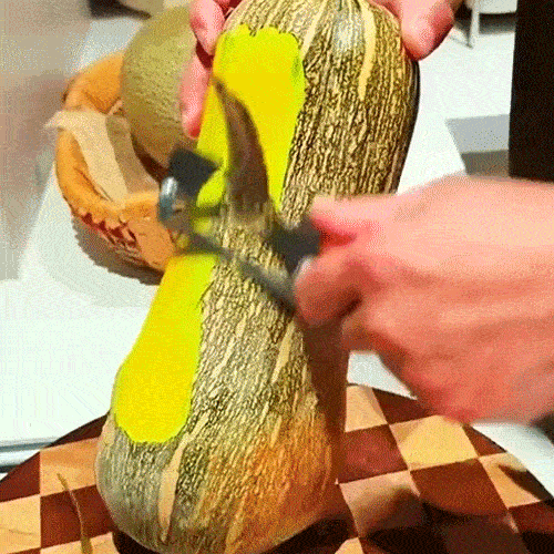 Multifunctional Vegetable Peeler（🔥Upgrade（Peeler + Bottle Opener + Shredder））