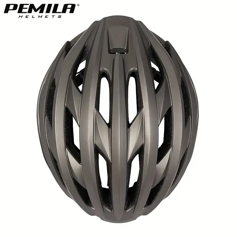 24Helmet with rechargeable tail light