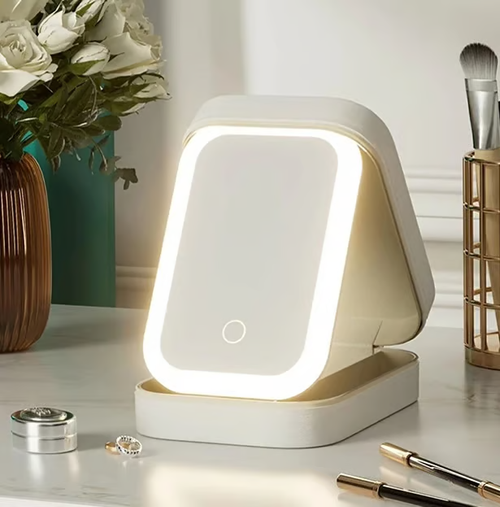 🔥 Makeup Case With LED Mirror
