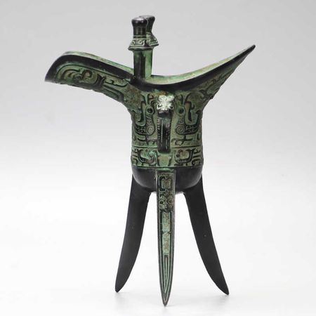 Antique-Style Bronze Phoenix-Patterned Wine Cup Imperial Ceremonial Cup for Ancient Royalty Wedding Ceremony Accessories