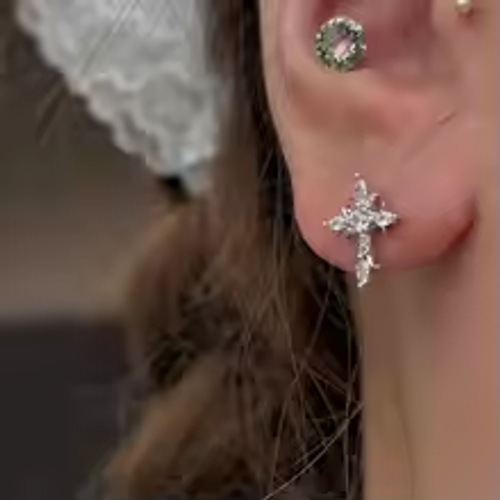 Shiny rhinestone zircon cross earrings for men and women, stylish stainless steel stud earrings, Y2K jewelry gift
