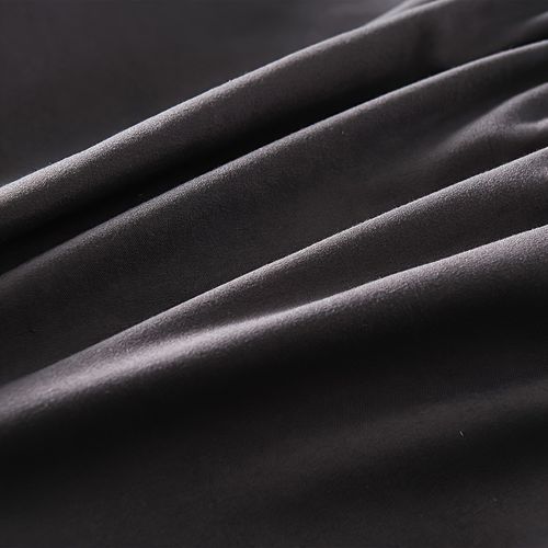 🔥FINAL 5 AT PROMO PRICE🔥 Premium Waterproof 3PCS Bedding Set Includes 1 Mattress Protector And 2 Pillowcases, Crafted From Soft Breathable And Skin-Friendly Fabric With Stylish Solid Color Ultrasonic Embossed Design, Effectively Protects Your Mattress And Prevents Pillow Yellowing, Machine Washable And Ideal For Family Master Bedroom And Luxury Homes.