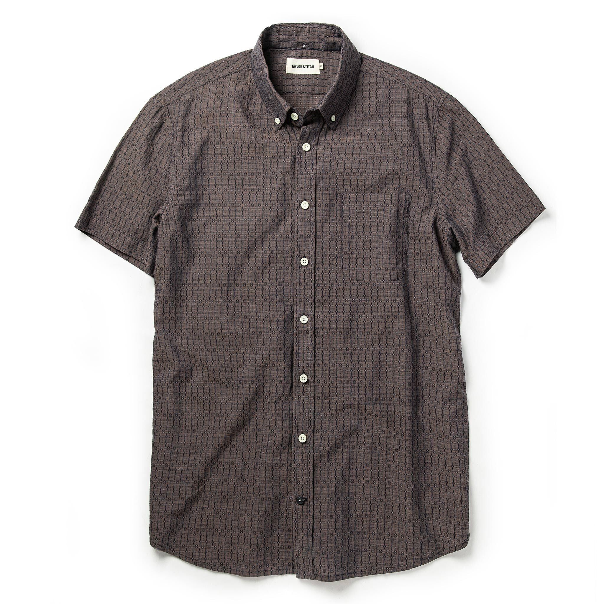 Vewse Short Sleeve Jack in Cocoa Dobby