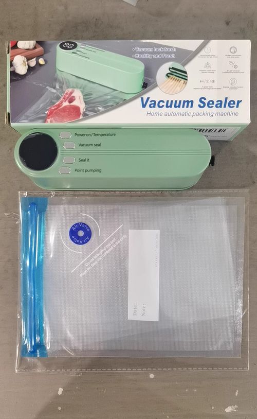 Mini Rechargeable Handheld Vacuum Sealer Portable Vacuum Sealer Machine With 1200mAh Battery and Heating Strip Seal
