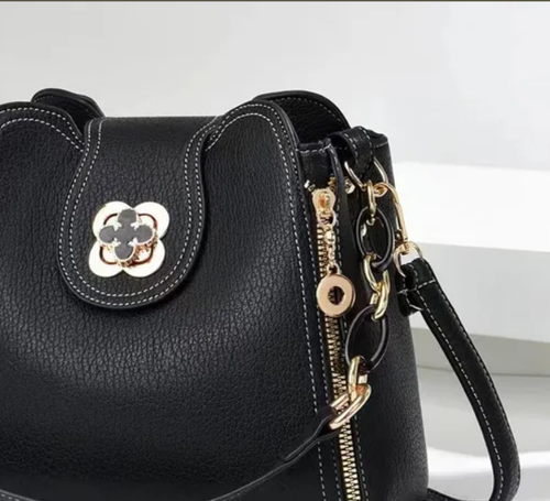 Practical Fashionable Spring Work Commuter Shoulder Crossbody Bag Portable with Zipper Closure Small Sundries Storage Waterproof