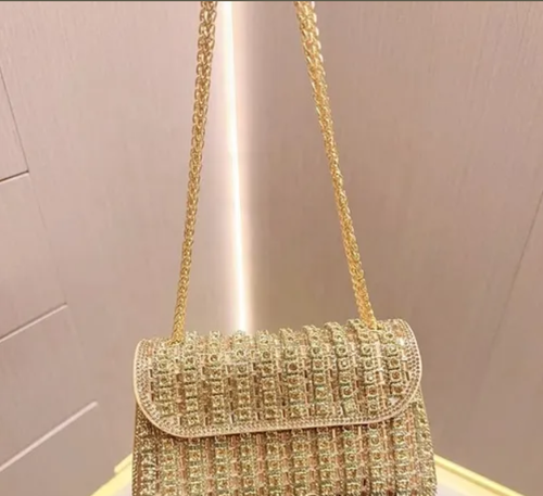 Women's diamond sequined chain crossbody clutch handbag in gold