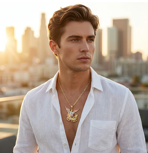 ✨DLJ-Cepin✨💛Tri-Tone Angel Guardian Pendant Necklace – Elegant & symbolic – Perfect for daily wear or gifting – delicate and meaningful ✨💛🪽