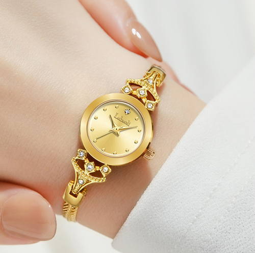 ✨DLJ-CePin✨An elegant ladies' watch featuring a mother-of-pearl dial—embellished with rhinestones—and a jeweled strap—a slim quartz watch 💎