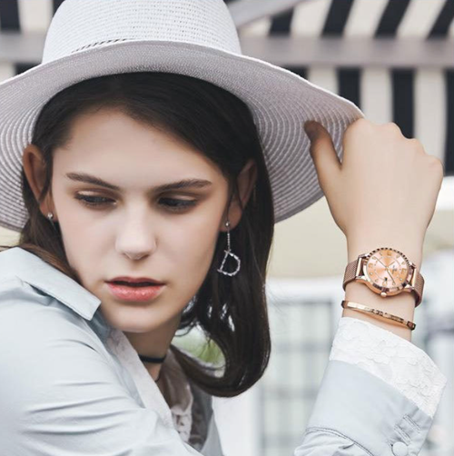 ✨DLJ-CePin✨Stylish Luminous Waterproof Watch