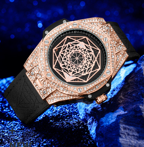 ✨DLJ-CePin✨Stylish Full-Diamond Water-Resistant Tarot-Inspired Quartz Watch