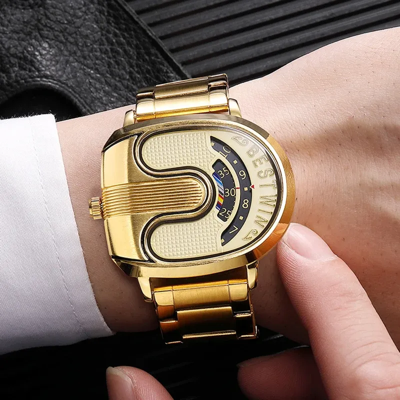 MEN'S U-SHAPED FASHION WATCH