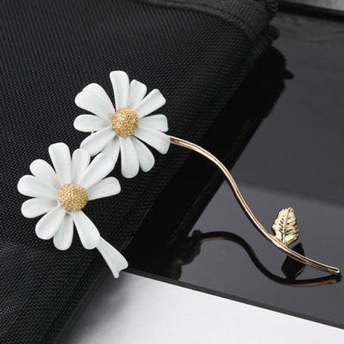Women's Little Daisy & Bee Jewelry Set - Trendy Asymmetrical Flower Stud Earrings, Open Design Enamel Bracelet, Ring & Necklace, Sweet Fashion Alloy Silver Needle Jewelry Suit