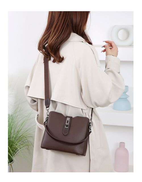 2025 New Style Versatile Handheld Bucket Bag Retro Shoulder Bag